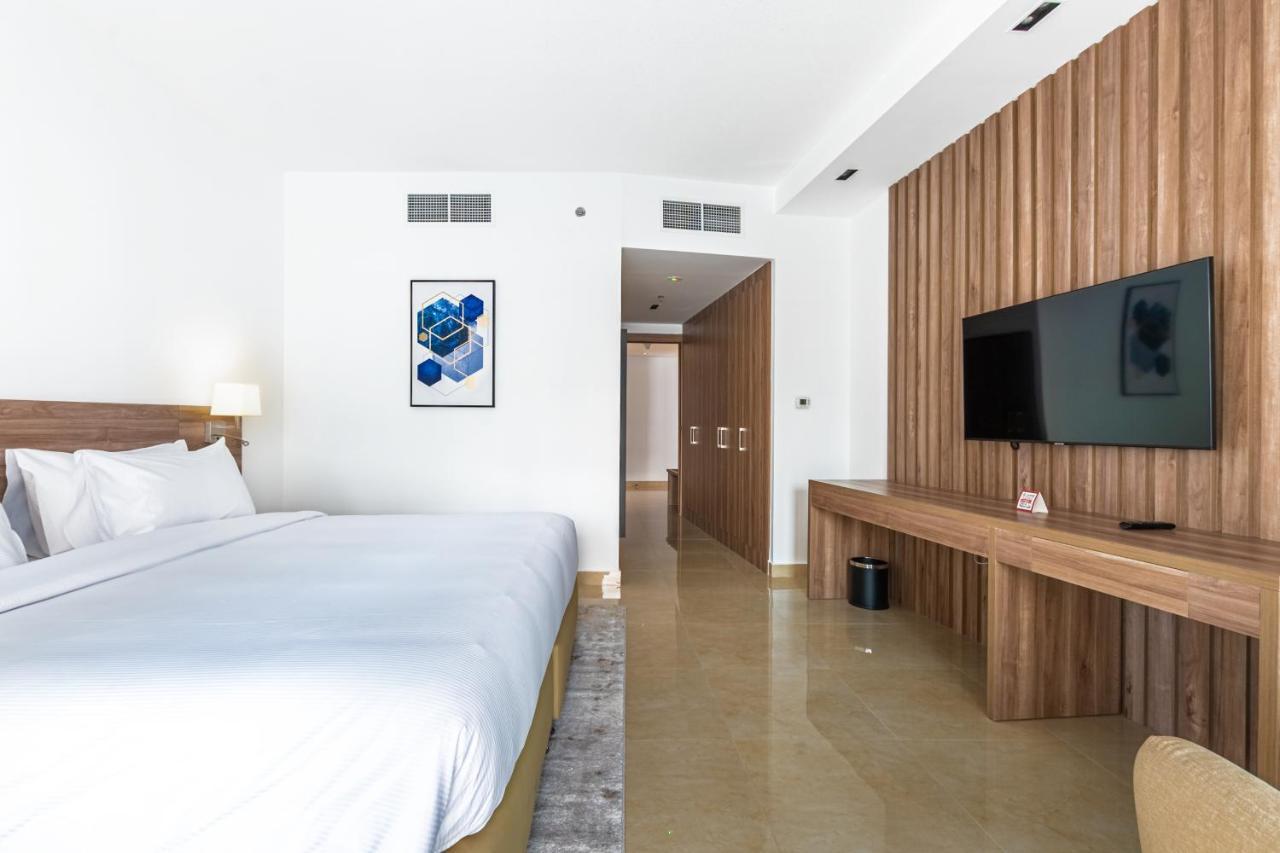 Pyramisa Hotel Apartments ドバイ エクステリア 写真