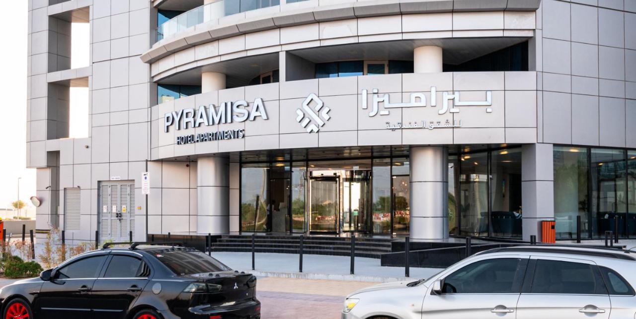 Pyramisa Hotel Apartments ドバイ エクステリア 写真