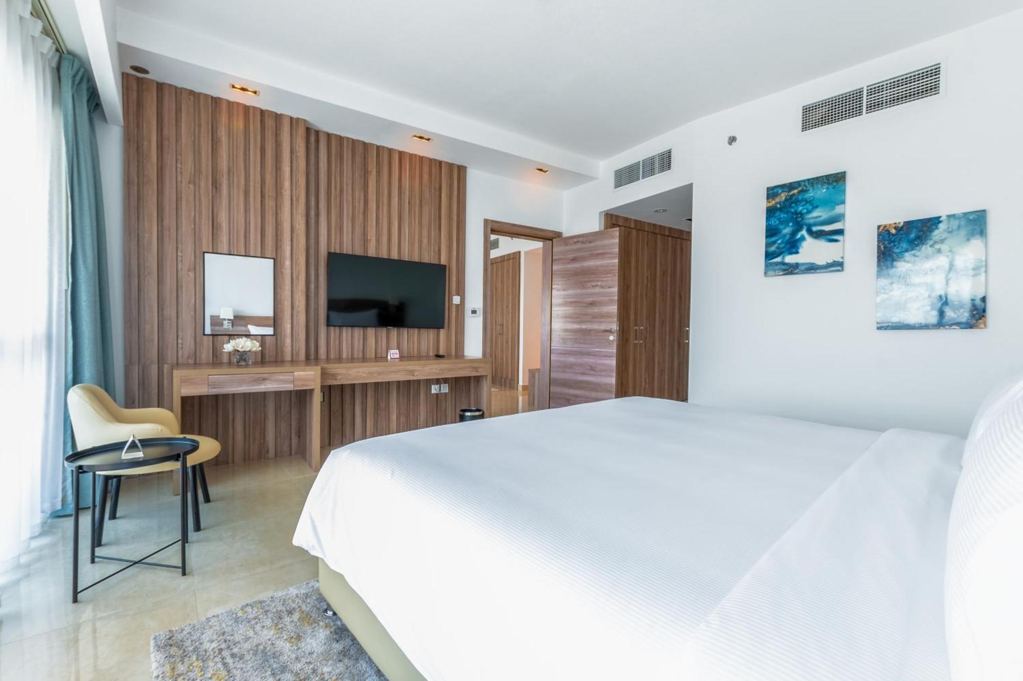Pyramisa Hotel Apartments ドバイ エクステリア 写真